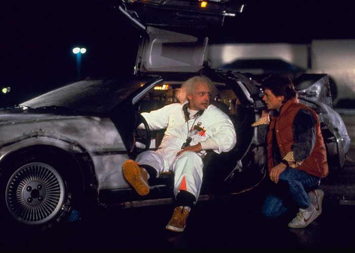Emotional Reunion Of &ldquo;Back To The Future&rdquo; Stars Goes Viral, Touching Millions On The Internet
