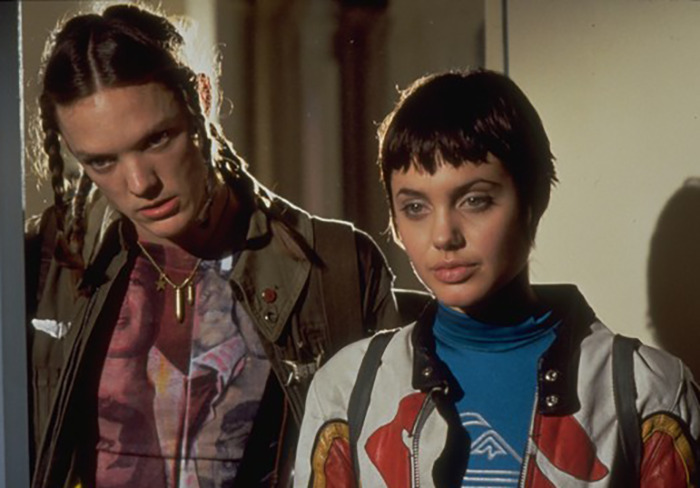 Matthew Lillard And Angelina Jolie In Hackers (1995)