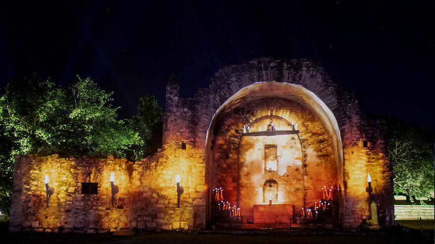 Maizz Visual Estudio Designs And Produces Pasos De Luz: An Audiovisual Night Experience At The Mayan Ruins Of Dzibilchaltun, Yucatan Maizz Visual Estudio Designs And Produces Pasos De Luz: An Audiovisual Night Experience At The Mayan Ruins Of Dzibilchaltun, Yucatan