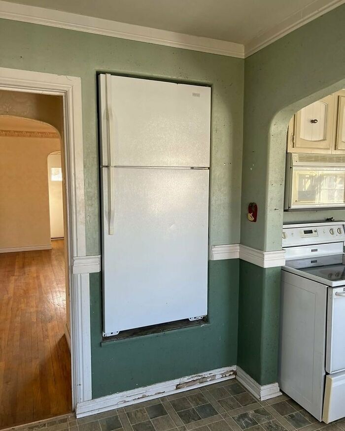 Bad-Real-Estate-Pictures