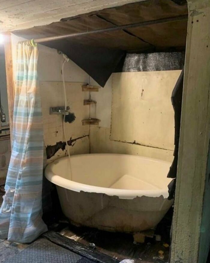 Bad-Real-Estate-Pictures