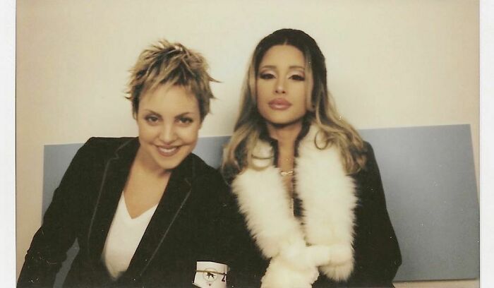 Ariana Grande And Elizabeth Gillies As Jennifer Coolidge And Jane Lynch In Best In Show