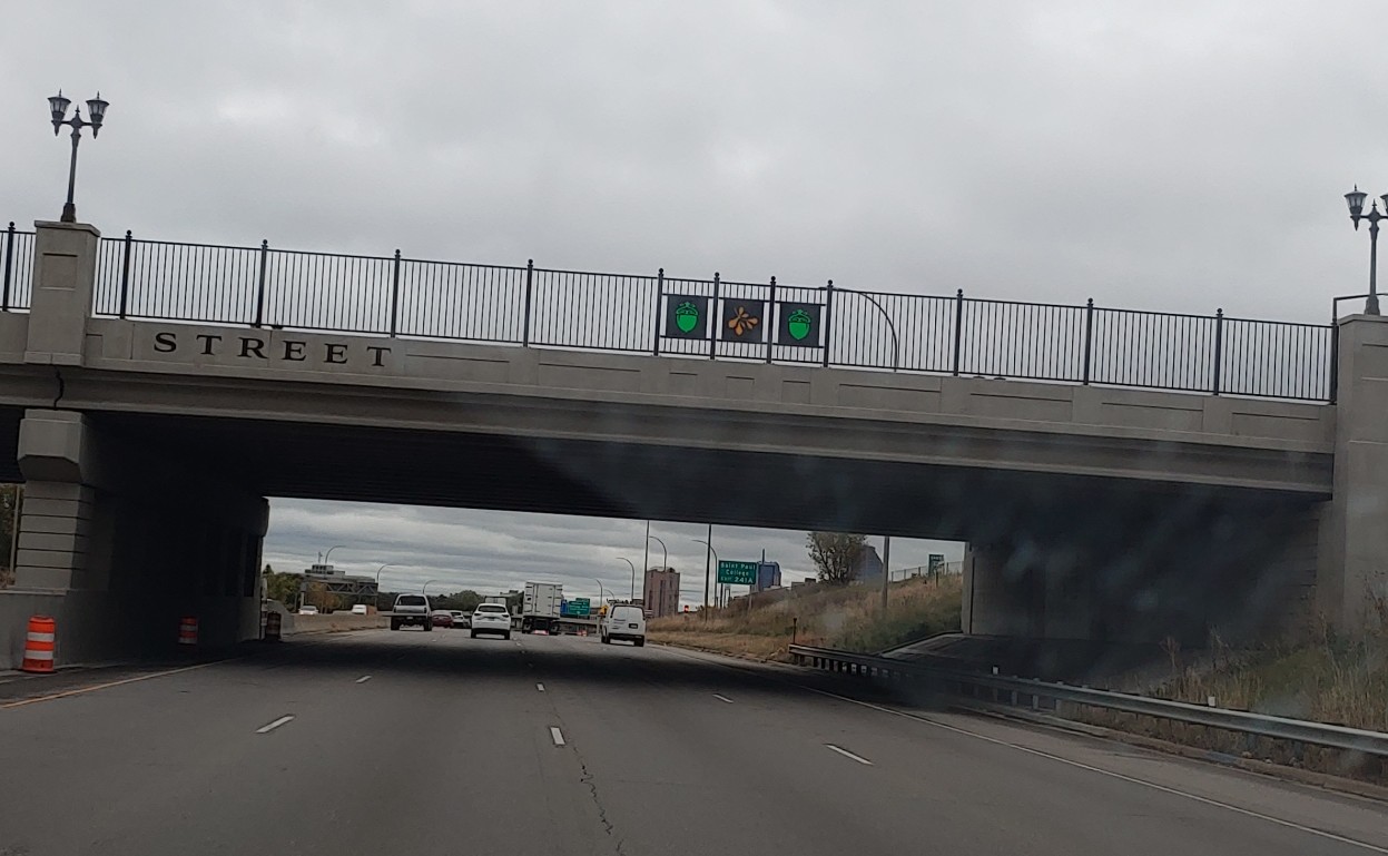 Hey Pandas. Show Us A Picture Of Poorly Thought Out Decor.