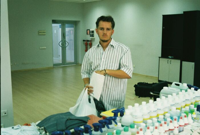 I Went To The War Zone To Help 1000 Ukrainian People (7 Pics) I Went To The War Zone To Help 1000 Ukrainian People (7 Pics)