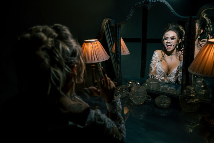 Vampire In The Mirror