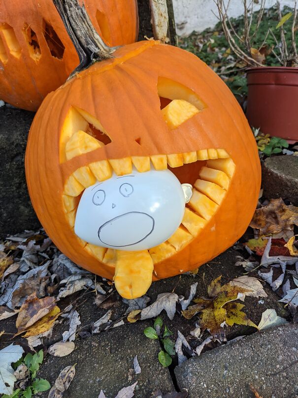 This Is Mine From Last Year Cause I Dident Carve Mine This Year Yet But It Is Just A Really Simple Design