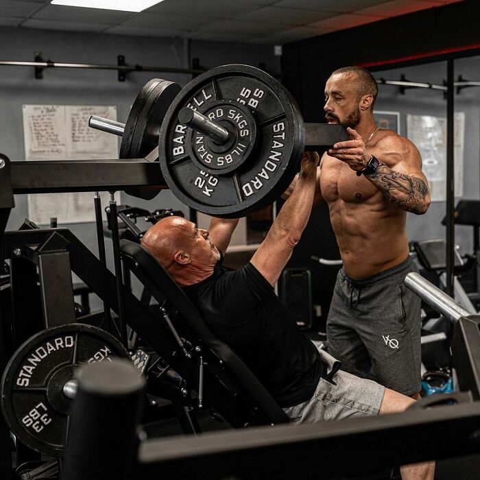 By Changing His Lifestyle And Eating Habits At Age 60, Steve Ramsden Has Successfully Lost Over 60 Lbs And Now Has A Body Of A Bodybuilder