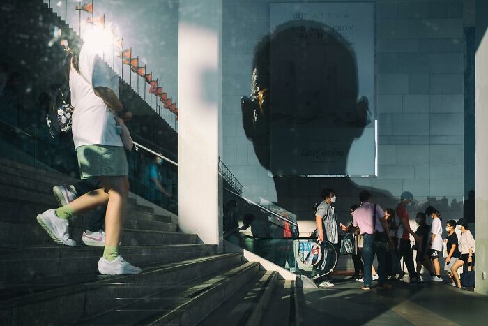 This Photographer Manages To Be Present At The Right Time To Click Amazing Photos (52 New Pics)