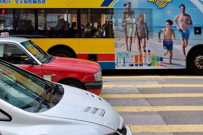 35 Lucky Accidents Captured By Street Photographer Edas Wong (New Pics)