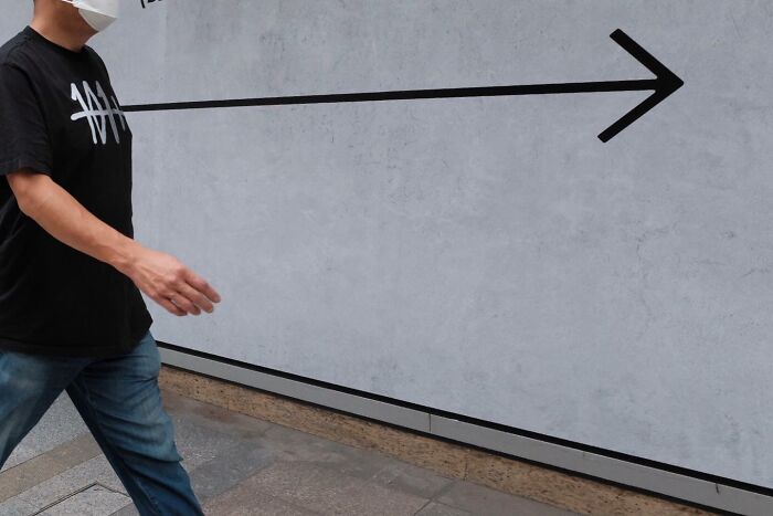 35 Lucky Accidents Captured By Street Photographer Edas Wong (New Pics)