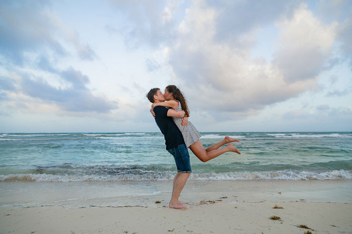 &ldquo;AITA For Not Paying For My Daughter&rsquo;s Honeymoon After She Canceled Her Wedding?&rdquo;