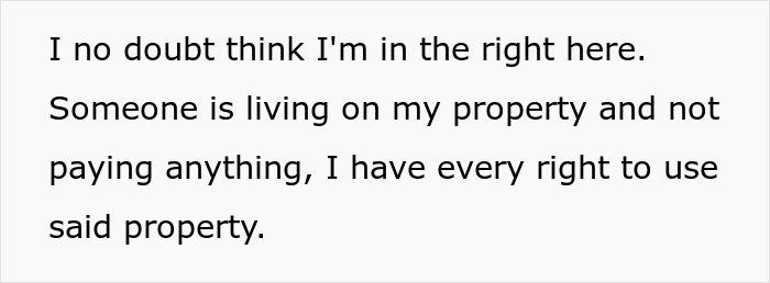 Unpaying Tenant Doesn&rsquo;t Want To Leave Her Trailer So The Landlord Decides To &ldquo;Move In&rdquo; To Make Her Leave