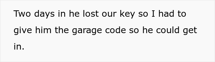 16 Y.O. Loses His Neighbor's Cat That He Was Supposed To Pet Sit, His Mom Is Upset About The Neighbors Refusing To Pay For His Work