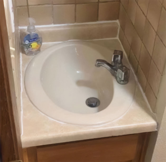 Bad-Real-Estate-Pictures