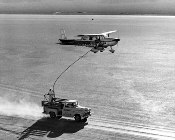 The World's Longest Manned Flight Was 64 Days, 22 Hours And 19 Minutes In This Cessna 172