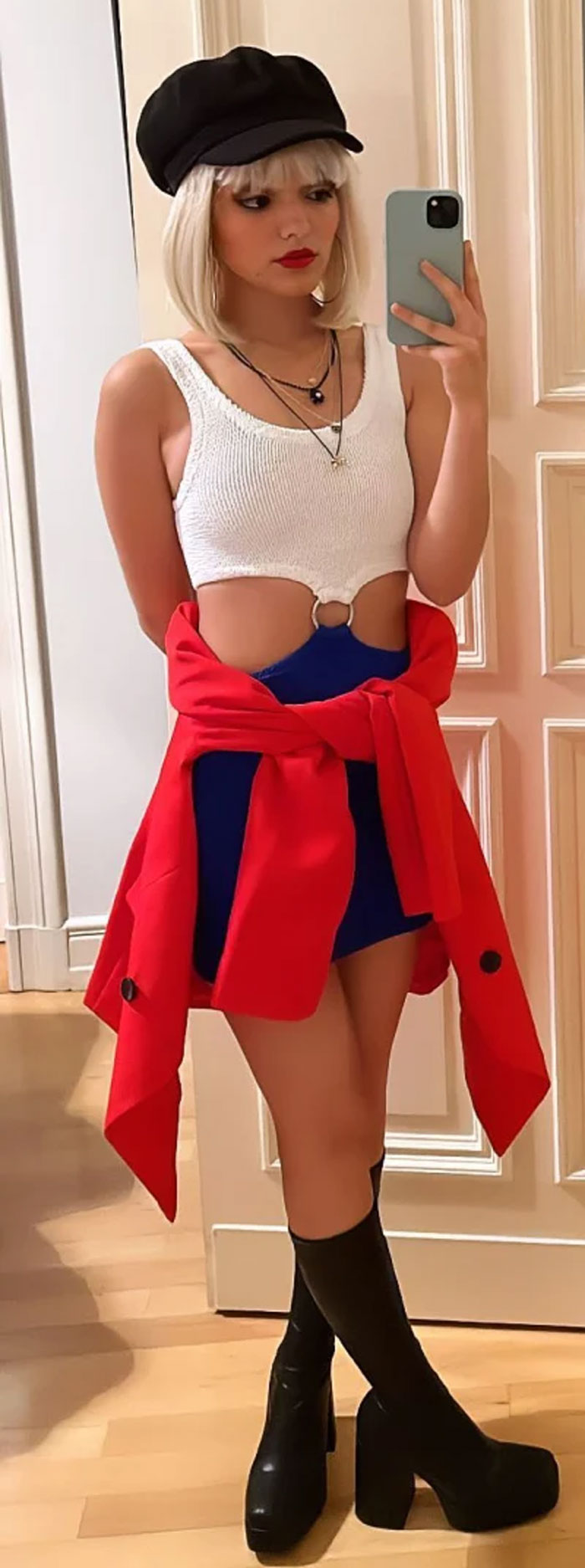 Rachel Zegler As Vivian Ward