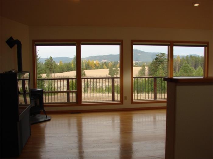 People Who Have To Enter Other People’s Houses As Part Of Their Job Share The Most Disturbing Things They’ve Seen (30 Answers)