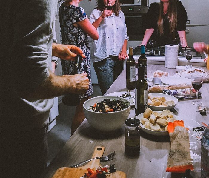 "¿Cuál es el secreto más oscuro que has descubierto sobre un familiar?" 20 historias muy fuertes