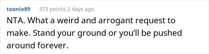 "Username Aesthetic": Bride Asks This Woman For Her Instagram Handle, Says She Will Uninvite Her From The Wedding If She Refuses "Username Aesthetic": Bride Asks This Woman For Her Instagram Handle, Says She Will Uninvite Her From The Wedding If She Refuses