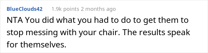 Man Snaps At A Mom On A Plane After She Fails To Discipline Her Kids During The Flight, Wonders If He Went Too Far Man Snaps At A Mom On A Plane After She Fails To Discipline Her Kids During The Flight, Wonders If He Went Too Far