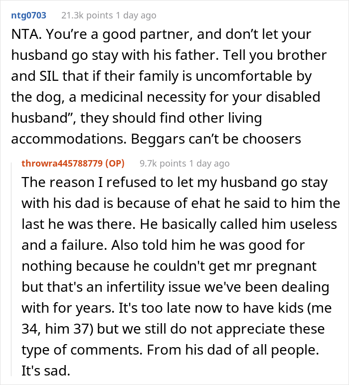 Niece Complains That Service Dog Is Making Her Uncomfortable, Her Aunt Refuses To Get Rid Of It, Starts Family Drama Niece Complains That Service Dog Is Making Her Uncomfortable, Her Aunt Refuses To Get Rid Of It, Starts Family Drama