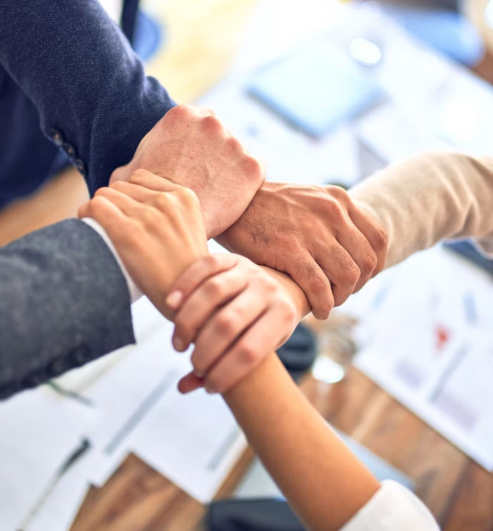 18 Historias que te servirán para no terminar en una secta