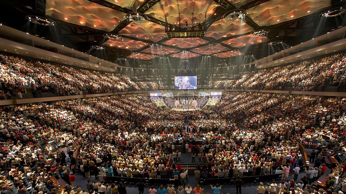 18 Historias que te servirán para no terminar en una secta