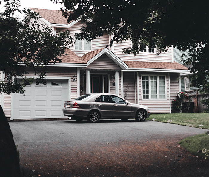 Stepmom Asks If She Should Tell Stepdaughter That Her Dad Installed A Tracking Device In A Car He Gifted Her