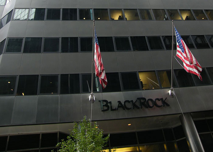 People Share “Dark Stuff Going On Around The World" The General Public Is Likely Not Aware Of, And Here Are 30 Of The Most Eye-Opening Answers