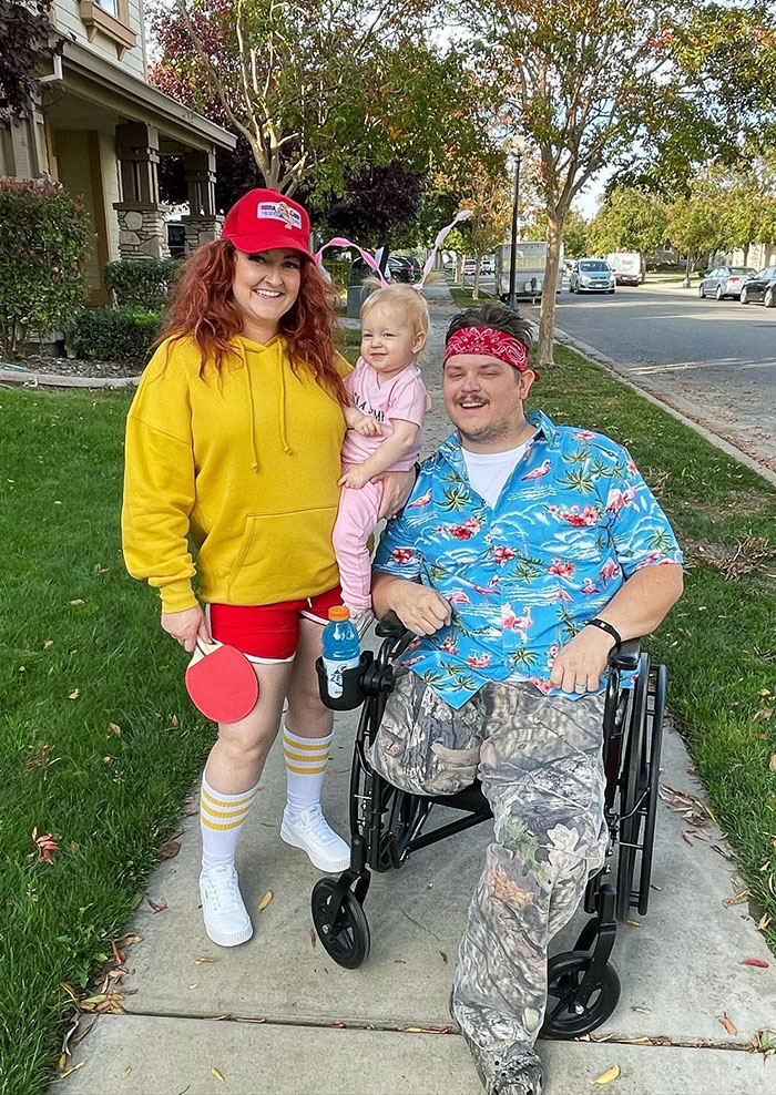 Happy Halloween From Forrest Gump, Lieutenant Dan, And Everyone’s Favorite Little Shrimp