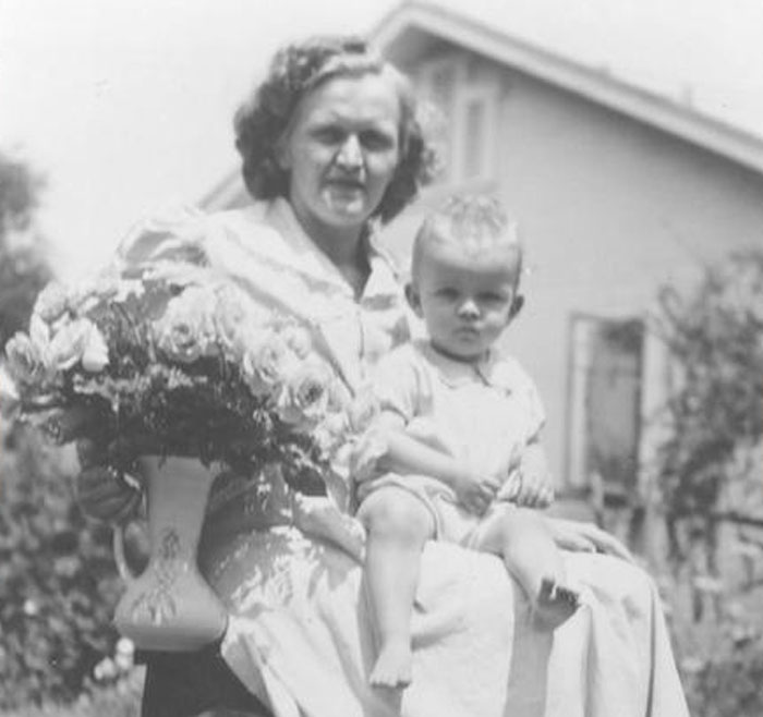 Thelma Howard, Walt Disney’s Housekeeper Was Given Disney Shares As Holiday Bonuses