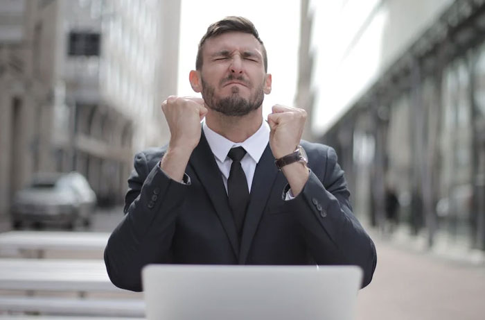 30 Things Immature People Think Are "Signs Of Maturity"