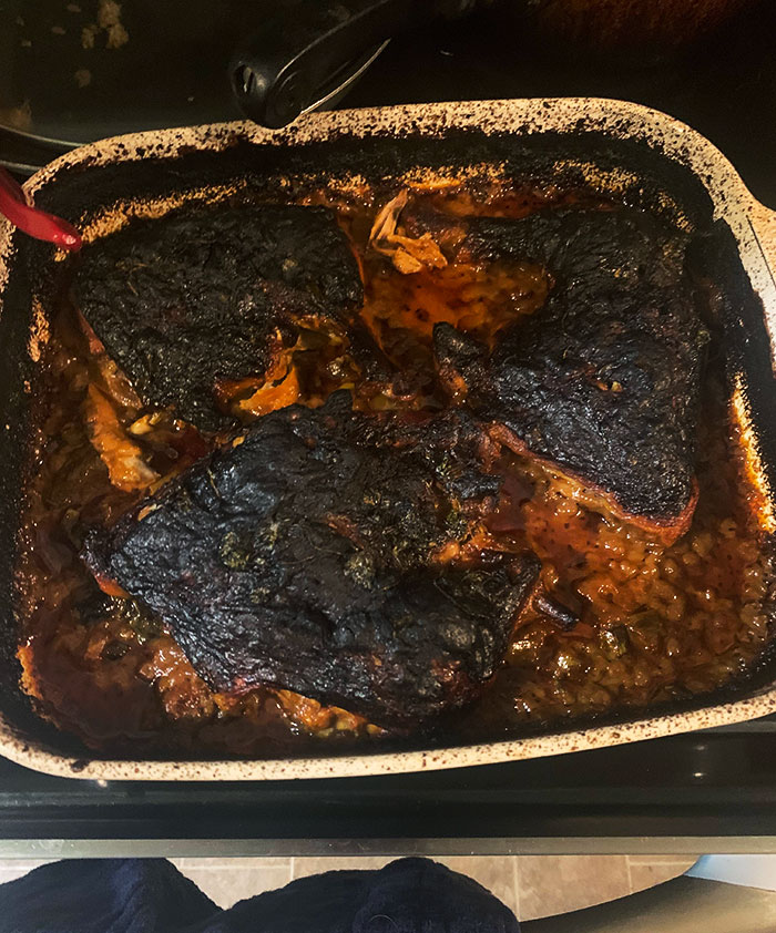 My Sister Promised She’d Take The Chicken Out Of The Oven While I Took A Bath And Relaxed After Driving All Day