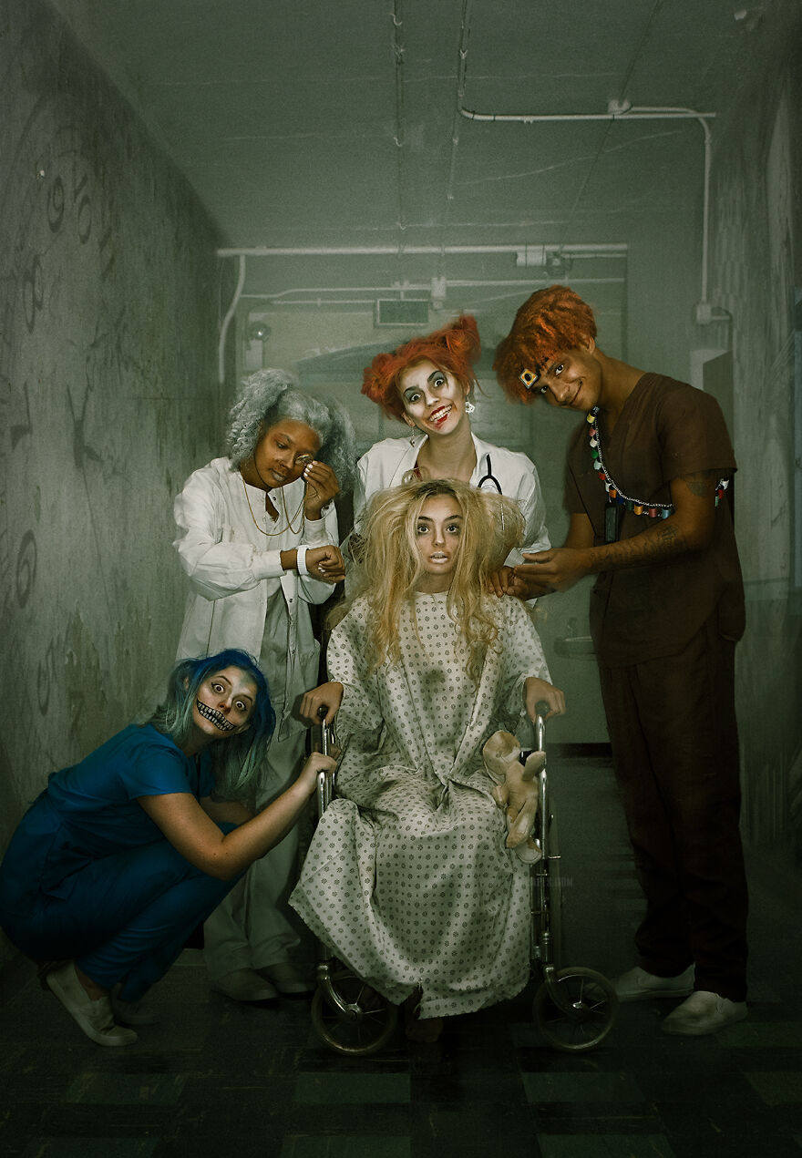 What If Alice Was Really Insane? I Went To An Old Asylum And Created A Photoshoot To Tell A Different Story About Alice And Her "Wonderland" (23 Pics)