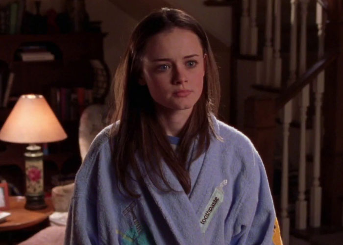 People Are Sharing TV Main Characters That They Just Couldn't Stand, And Here're 30 Of The Most Hated Ones