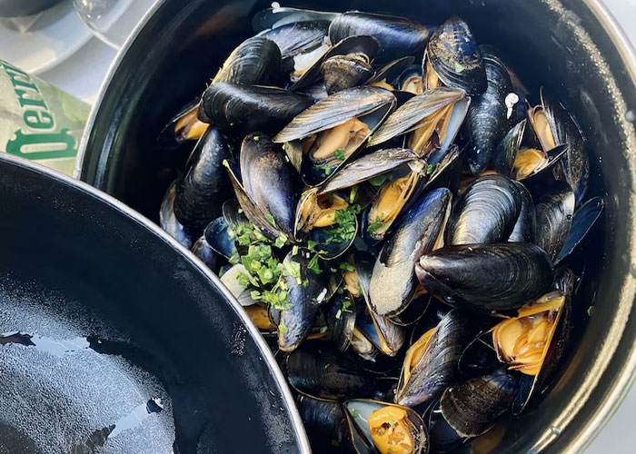 30 Dishes People Should Stop Ordering, As Revealed By Restaurant Workers Online