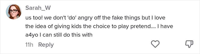 Dad Refuses To Participate In "Large-Scale Global Gaslighting" And Tells His Adopted Daughter That Santa And The Tooth Fairy Are Just Fictional Characters