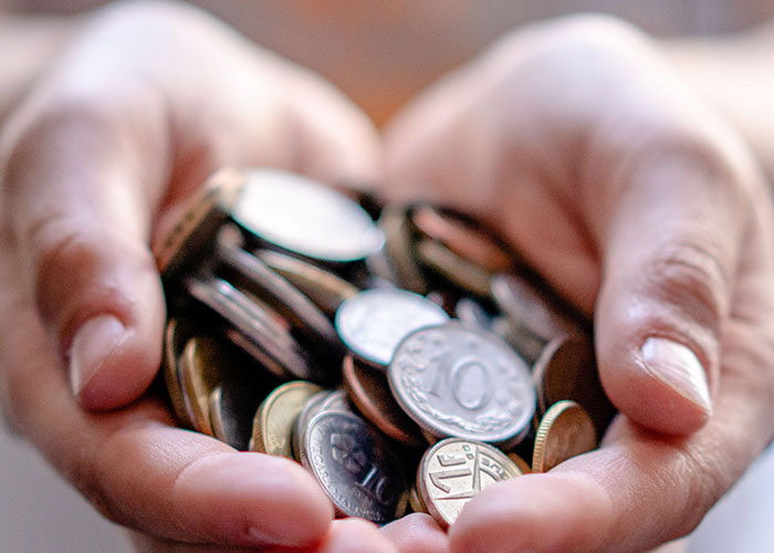 "False Frugalities": 45 Examples Of People Trying To Save But Actually Losing Money