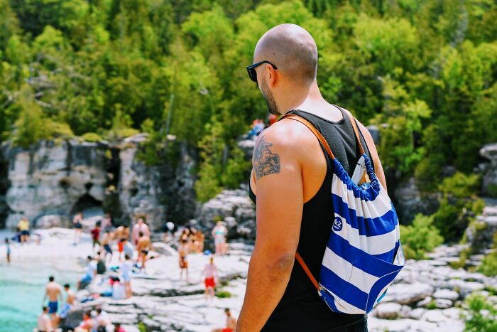 30 Things That Nobody Bats An Eye About If It’s A Guy Doing It, But Loses Their Wits If It’s A Woman Doing It, As Listed By Folks Online