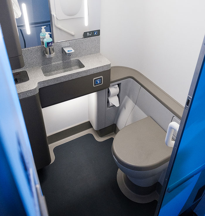 22 Problemas al "viajar siendo de talla grande” que no preocupan a los delgados