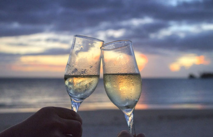 40 Times Men Did Something So Annoying, It Made Women Ghost Them Instantly