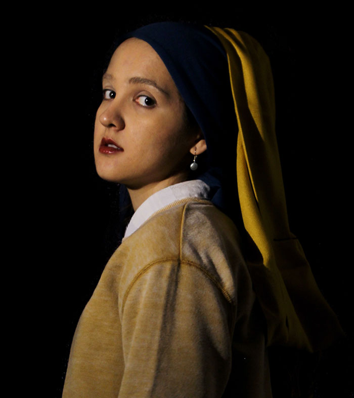 Woman wearing yellow clothes