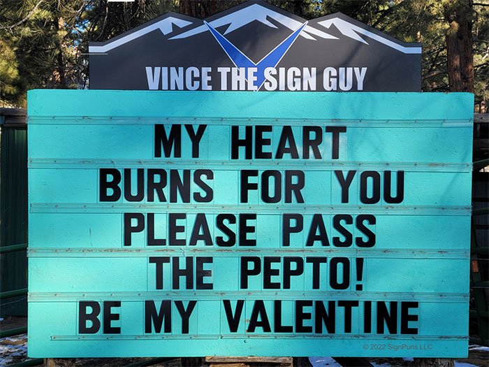 Indian Hills Community Sign