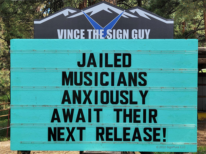 Indian Hills Community Sign