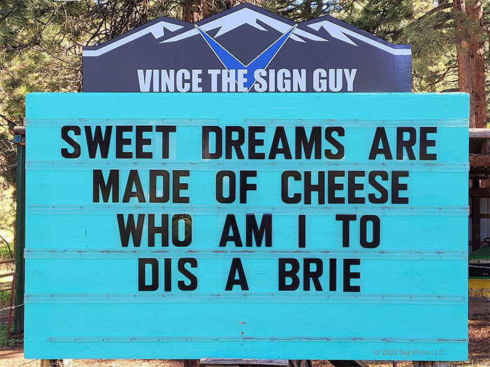 Indian Hills Community Sign