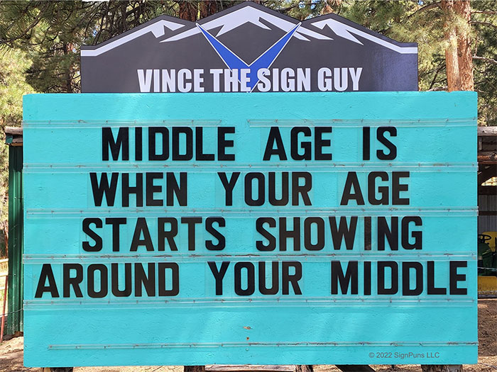 Indian Hills Community Sign