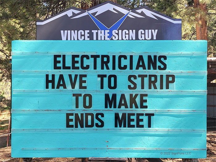 Indian Hills Community Sign