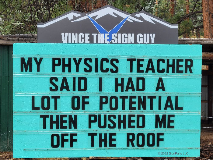 Indian Hills Community Sign