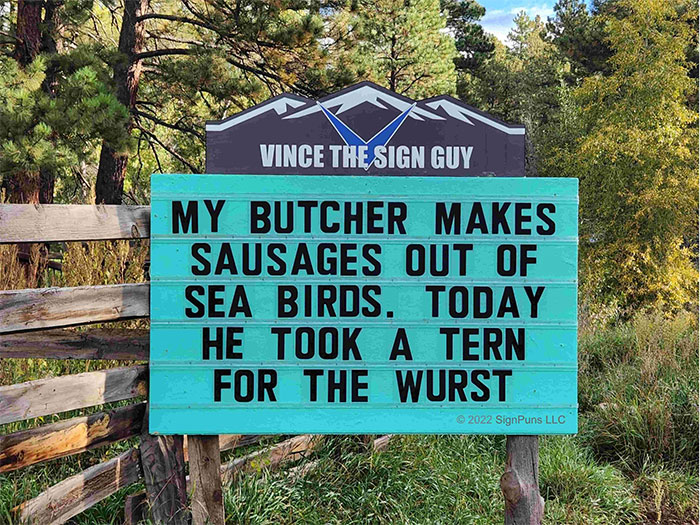 Indian Hills Community Sign