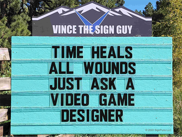 Indian Hills Community Sign